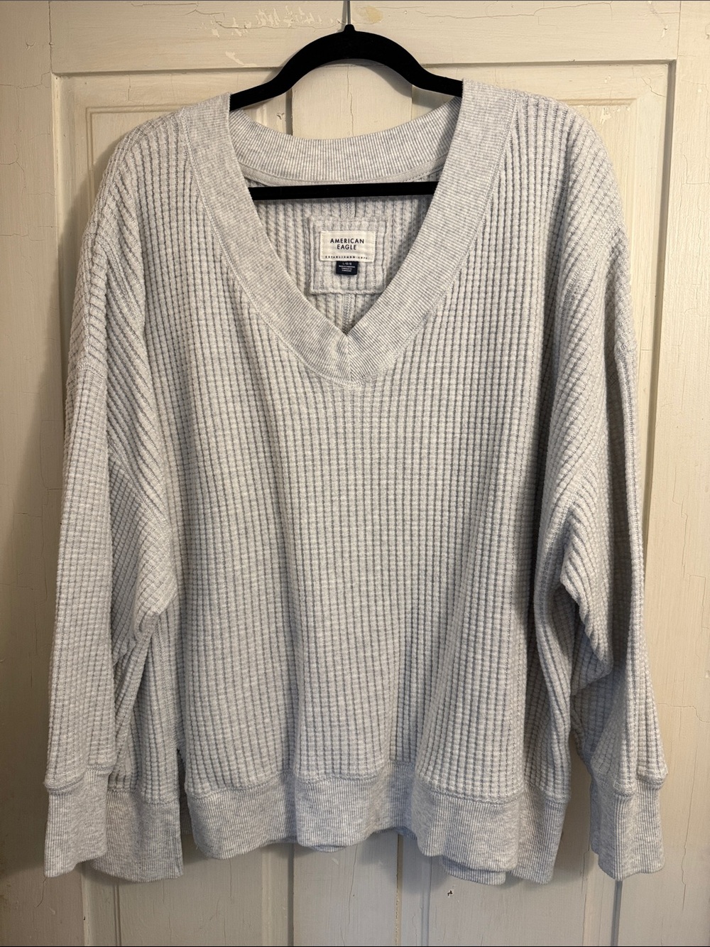 American Eagle Outfitters Light Gray Waffle V-Neck Sweater